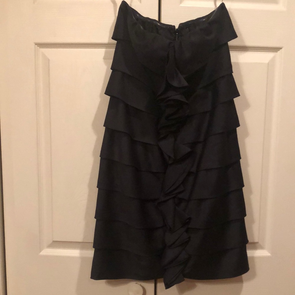 The Limited Event sz 6 , Ruffled Front, Layered, Black, Strapless Party Dress